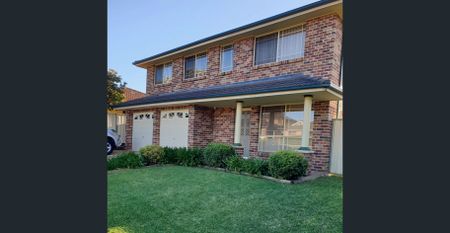 Don't Miss Viewing This Terrific Family Home - Photo 5