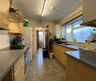 Daniel Street, Cathays - Photo 2