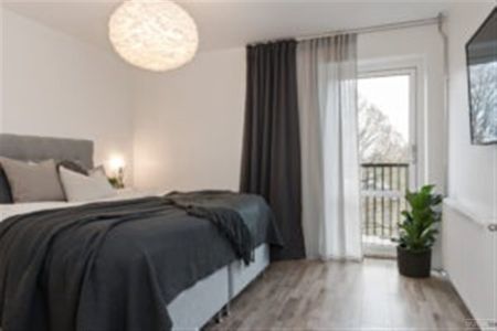 Löjtnant Granlunds Väg 18 - Photo 2