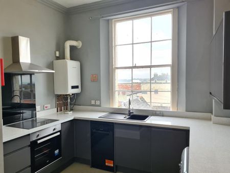 1 bedroom flat to rent - Photo 3