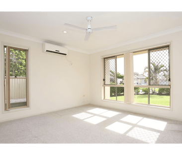 89 Christina Ryan Way, Arundel, Qld 4214 - Photo 3