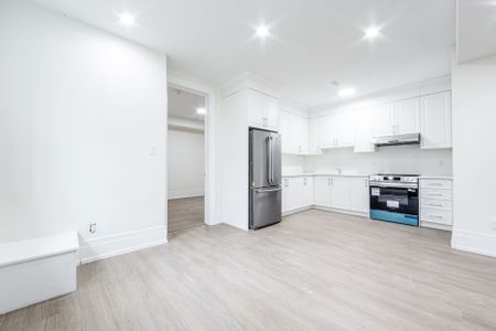 For Lease - 143 BALSAM Drive, Oakville, Ontario - Photo 3