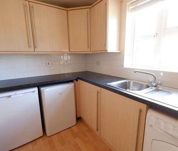 Heol Tre Forys, Penarth, The Vale Of Glamorgan, CF64 - Photo 6