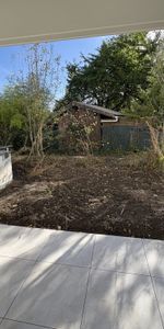 Location Appartement 2 pièces 43m² EVIAN LES BAINS 74500 - Photo 4