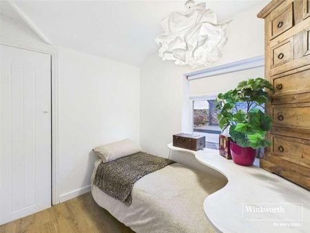 Fairford Road, Tilehurst, Reading, Berkshire, RG31 - Photo 3