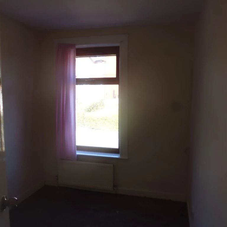 Wycherley Road, Spotland, Rochdale, OL12 - Photo 1