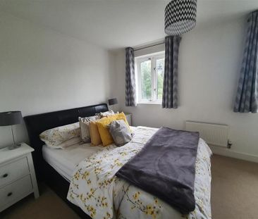 2 bedroom terraced house to rent - Photo 4