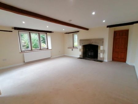 4 bedroom House To Let - Photo 5