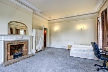 Akenside Terrace, Jesmond, Newcastle upon Tyne, Tyne & Wear NE2 1TN - Photo 3