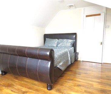 1 bedroom in a house share to rent - Photo 3