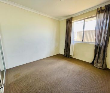 Modern Living in the Heart of Kwinana – Low Maintenance & Central - Photo 3