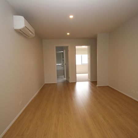 MODERN LIVING IN COOMBS! - Photo 2