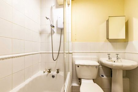 1 bed Maisonette for rent - Photo 5