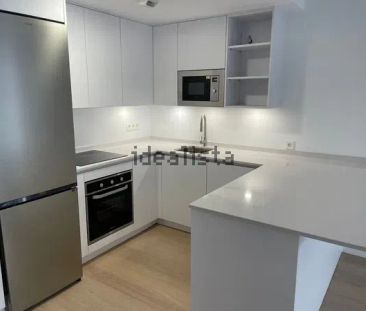 Alquiler de piso en Calle Vicenzo Bellini, 1 - Photo 2