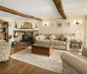 2 bedroom terraced house to rent - Photo 1