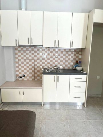 Studio/Γκαρσονιέρα για ενοικίαση Παντοκράτορος - Αρχαίο Ωδείο (Πάτρα) - Photo 3