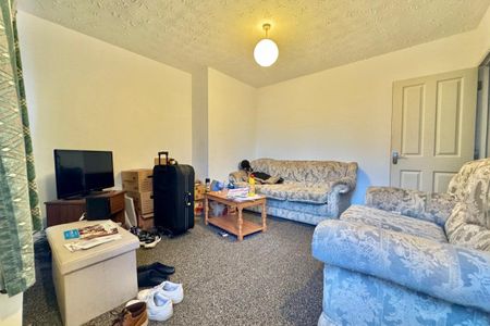 Irstead Road, NORWICH - Photo 2