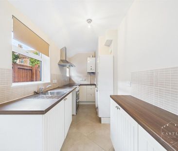 3 bedroom terraced house to rent - Photo 1