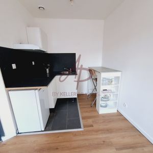 Location Appartement 1 pièce 15m² ROUBAIX 59100 - Photo 2