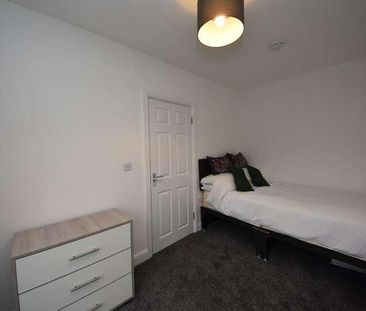 Hodges Street, Springfield, Wigan, WN6 - Photo 3