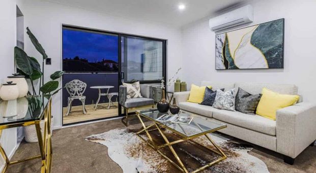 MOUNT ROSKILL, 3 BEDROOMS - Photo 1