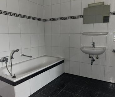 Gepflegte! 2-Zimmer-Wohnung in Bergheim Quadrath-Ichendorf - Photo 1