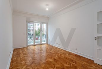 Apartamento T3 em Lisboa