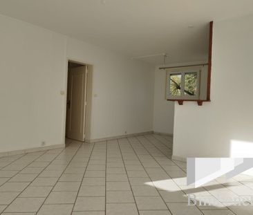 Appartement à louer, 3 pièces - Saint-Jean-de-Braye 45800 - Photo 2