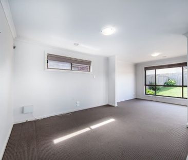 Prime Location! - Photo 4