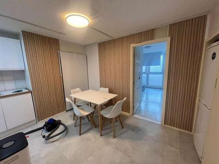 Mayford Estate, NW1 - Photo 5