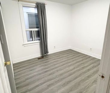 For Lease - 606 Coxwell Avenue, Toronto, Ontario - Photo 6