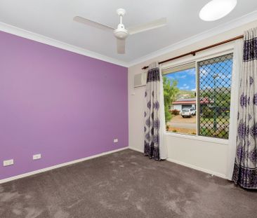 Amazing Location - Spacious Family Home - Photo 4