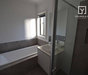 20 Tulip St, Mooroopna - Photo 6