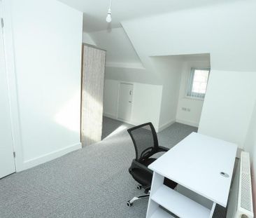 5 bedroom terraced house to rent - Photo 6