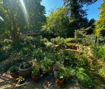 Großzügige 3 Zi.-Wohnung in Volksdorf mit Terrasse und Garten! - Photo 1