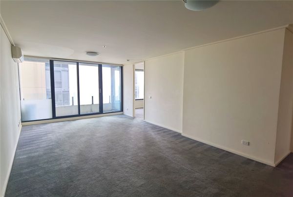 2408/163 City Road - Photo 1