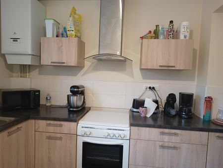 Location Appartement 3 pièces 78m² ST LO 50000 - Photo 4