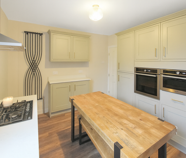 3 bedroom terraced house to rent - Photo 6