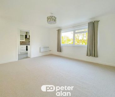 Woodside Court, Llanishen, Cardiff - Photo 2