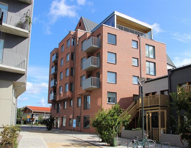 Skolgatan 14 B - Foto 1
