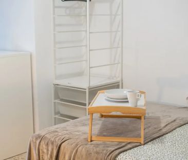 Avinguda de Blasco Ibáñez, Valencia, Valencian Community 46022 - Photo 6