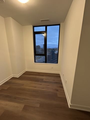 For Lease - 2075 Lakeshore Road Unit# 504, Burlington, Ontario - Photo 2