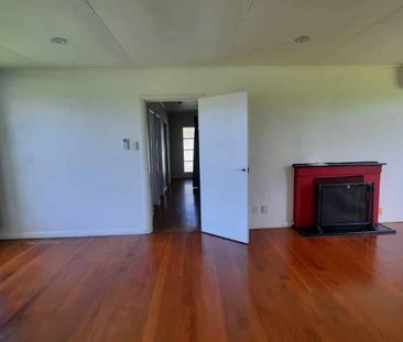 Family Home with Huge Yard & Convenient Location - Photo 3