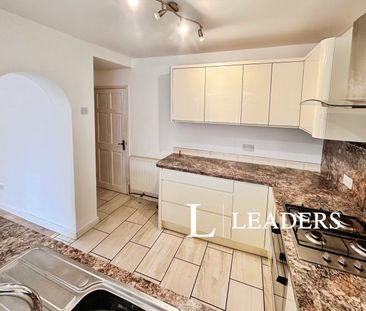 3 bedroom house to rent Lawton Heath Road, Church Lawton, ST7 - Photo 2