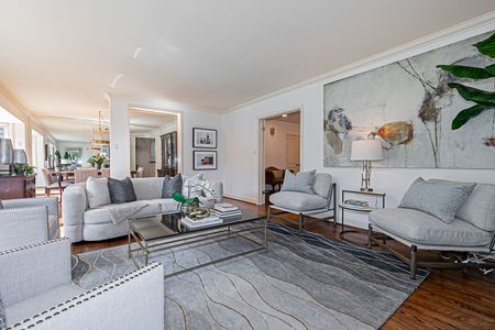 For Lease - 4 Page Avenue, Toronto, Ontario - Photo 3