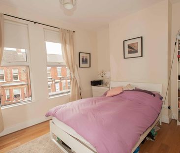 8 Adelaide Avenue ., Belfast, BT9 7FY - Photo 5