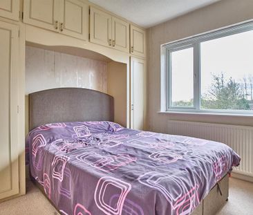 4 bedroom detached house to rent - Photo 5