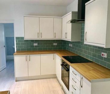 Park View, Llanbradach, Caerphilly, CF83 - Photo 3