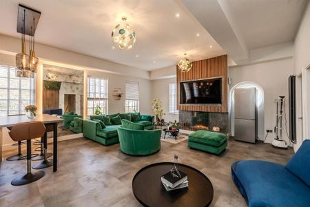 3 bedroom apartment to rent - Photo 2