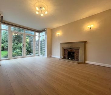 4 bedroom detached house to rent - Photo 1